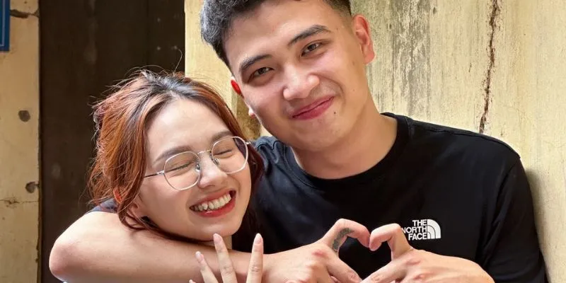 Hành trình sự nghiệp: Từ "tay ngang" đến ngôi sao mạng xã hội