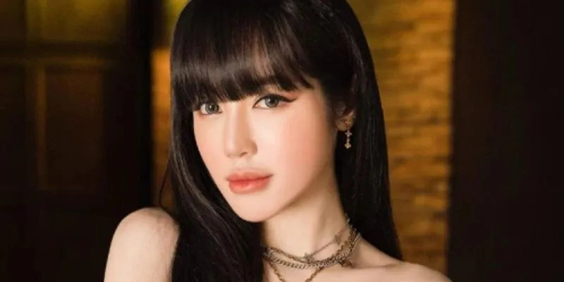 Elly Trần là ai? Tất tần tật thông tin về "biểu tượng gợi cảm" một thời
