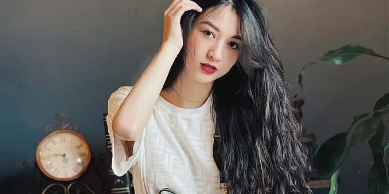 Thư Vũ lộ clip: Nhìn lại sự cố chấn động và cuộc sống hiện tại