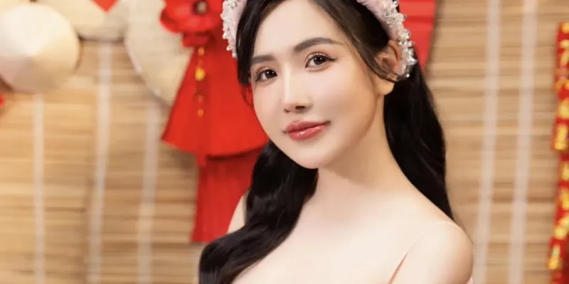 Tiểu sử Viên Vibi là ai?